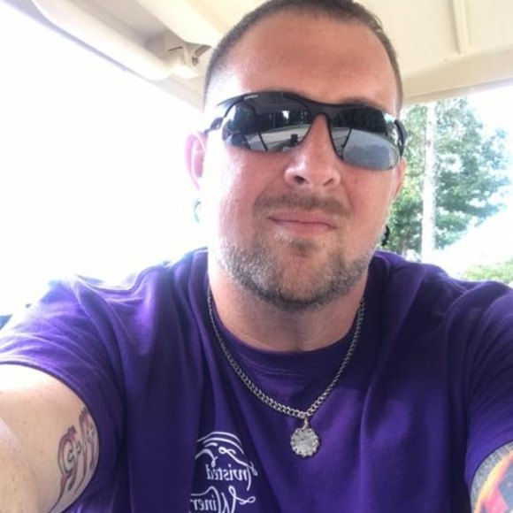 Meet your Posher, Jason - Picture 1 of 1